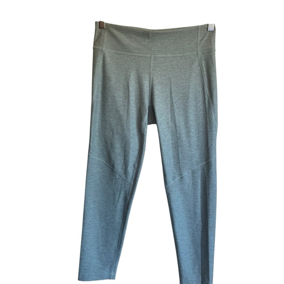 Outdoor Voices Pants - Outdoor Voices 3/4 Leggings Heathered Mint Green NWOT‎
